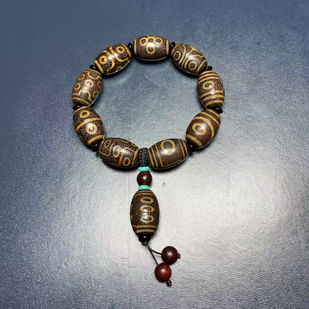 天然玛瑙藏式多宝手串1-10y