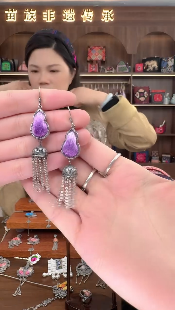 【闪购商品】织绣扶光苗绣传承93