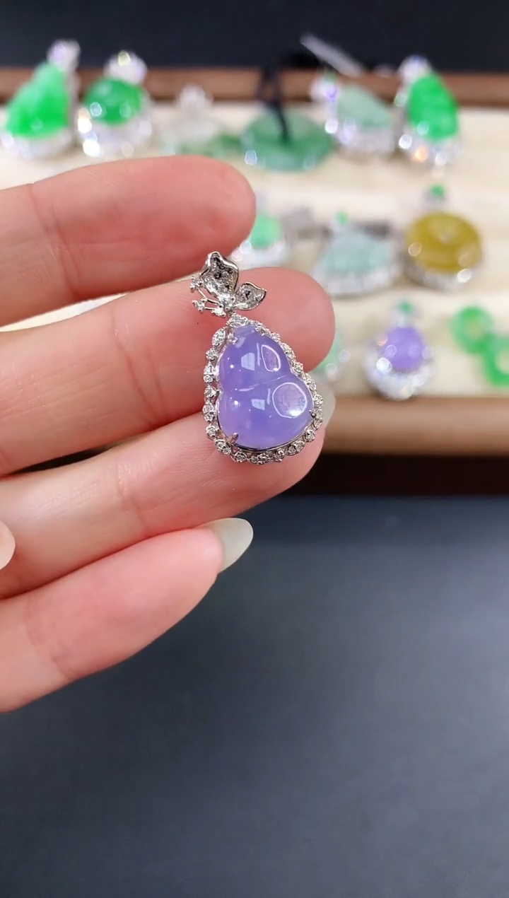 吊坠(不含链)18K金镶嵌翡翠197|7800