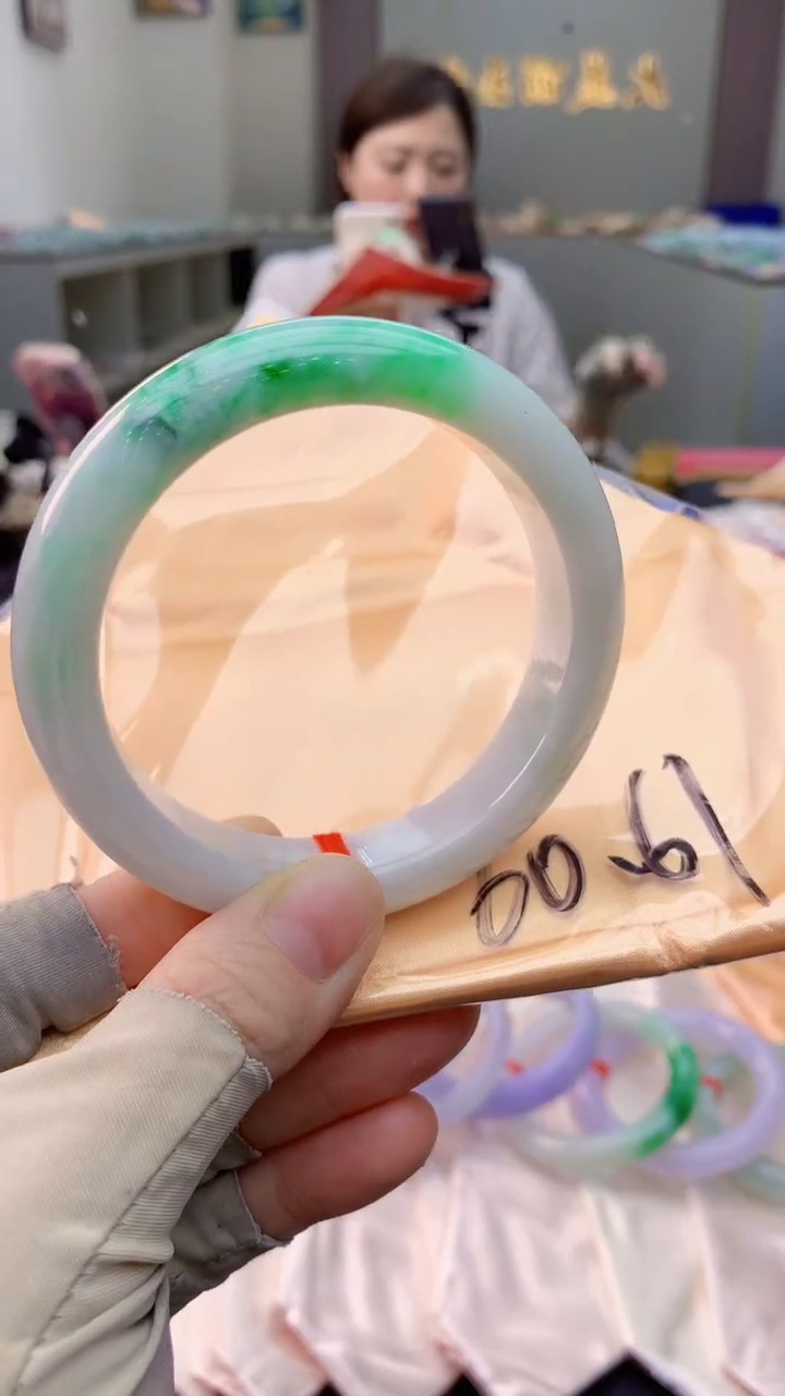 未镶嵌手镯翡翠1003782018