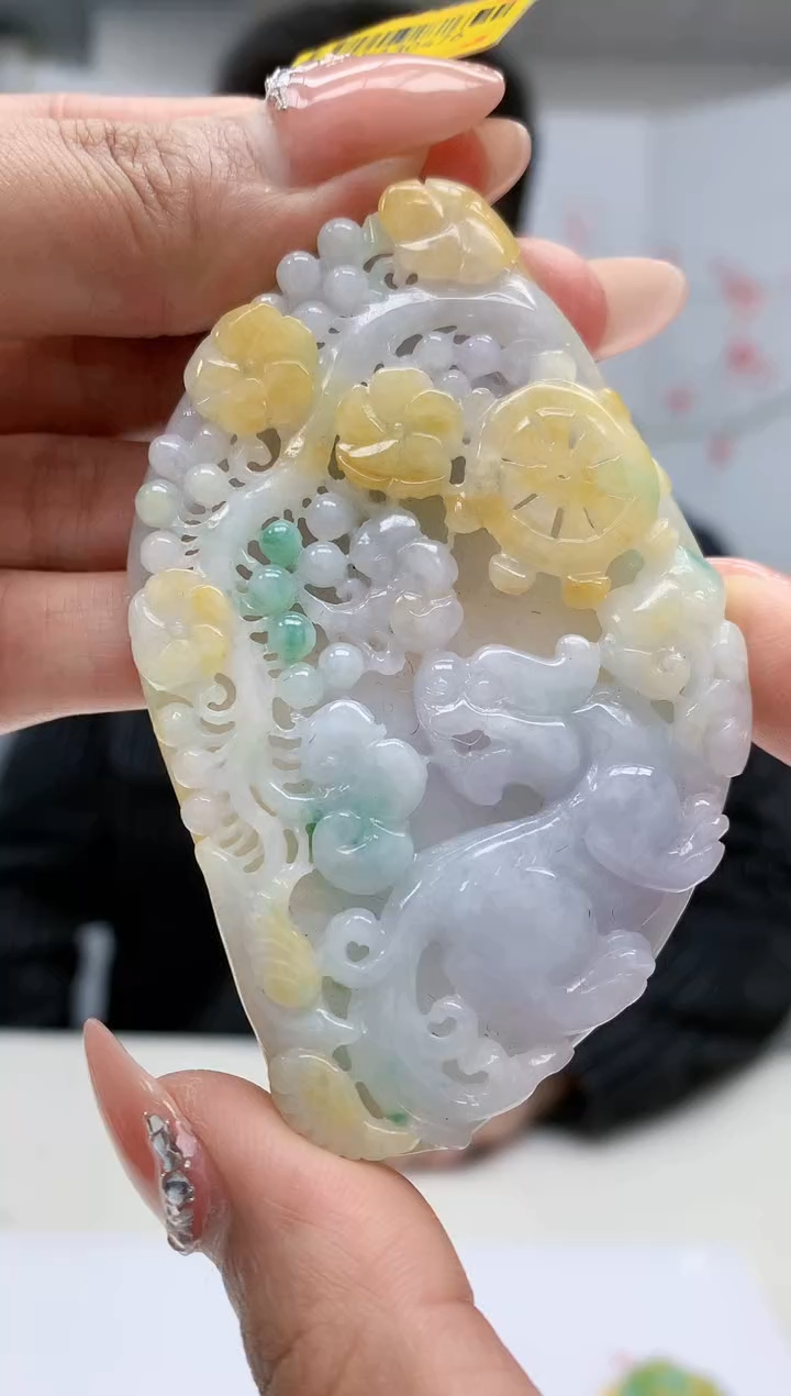 【闪购商品】定制翡翠未镶嵌5153MM-毛货挂件53