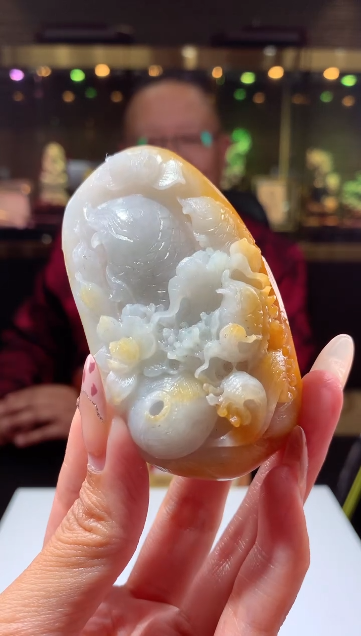 【闪购商品】定制翡翠未镶嵌挂件发货（拍一发一）