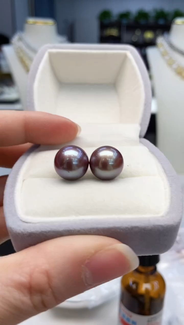 【闪购商品】淡水珍珠耳饰18K金镶嵌淡水耳钉13-14星空