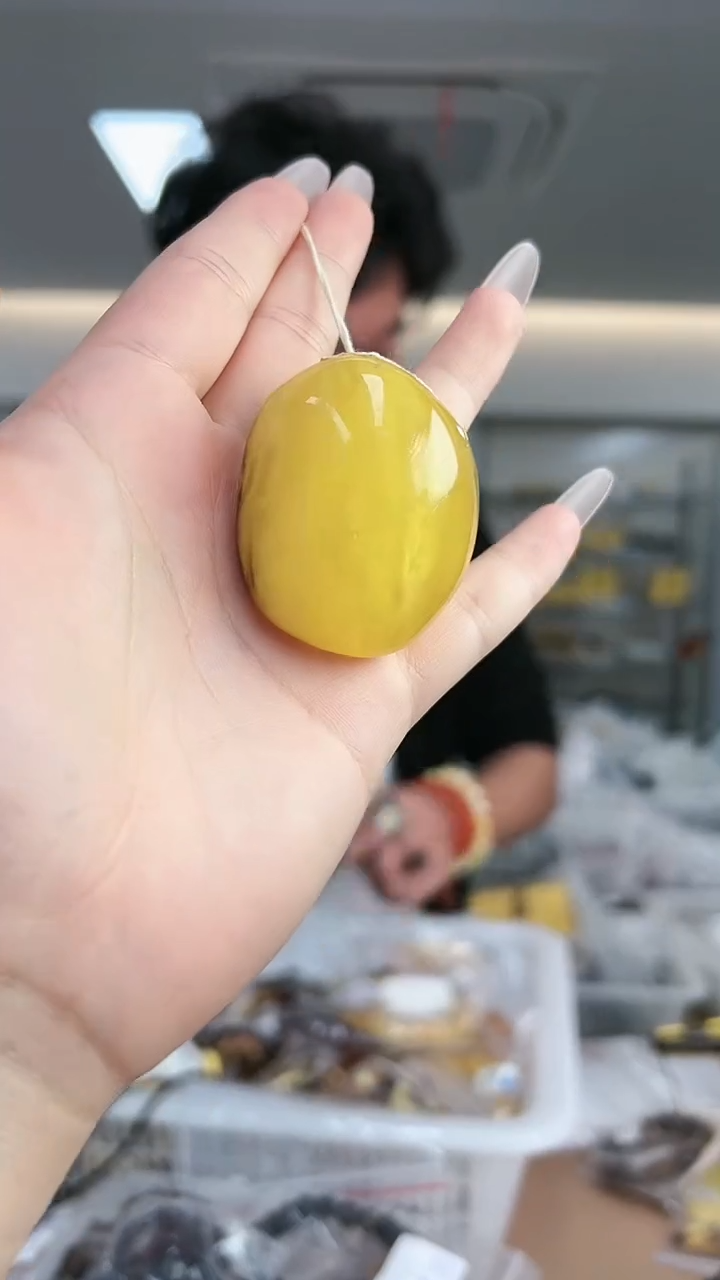 【闪购商品】蜜蜡裸石未镶嵌蜜蜡