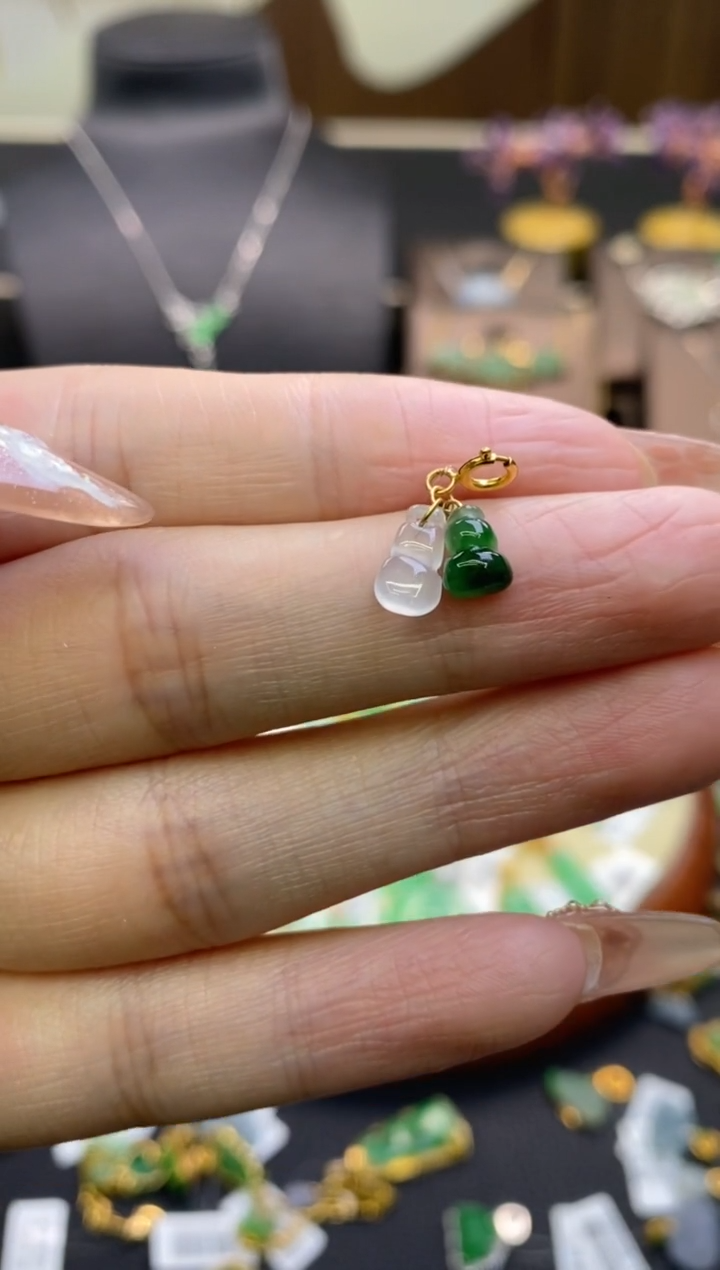 【闪购商品】翡翠颈饰18K金镶嵌净货12309