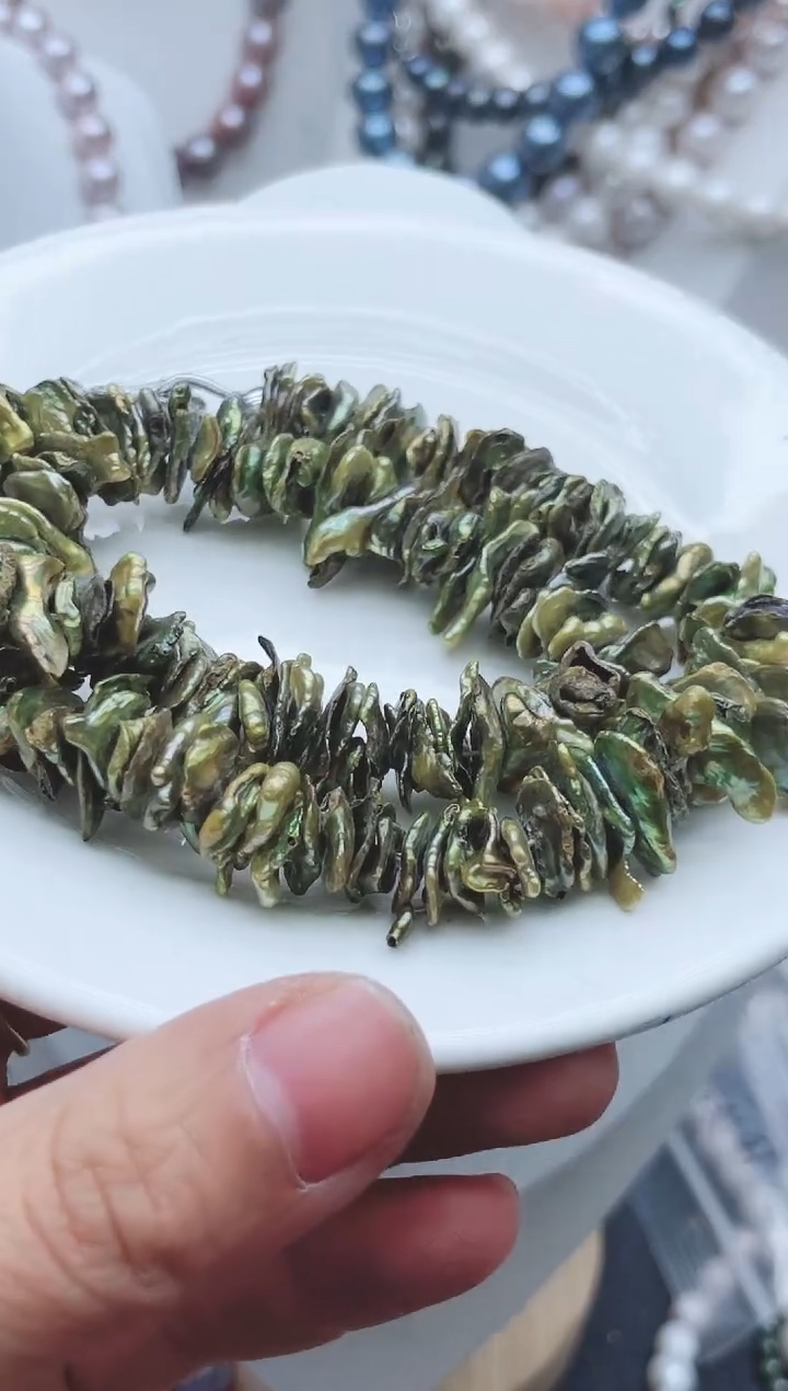 【闪购商品】淡水珍珠颈饰钛钢41