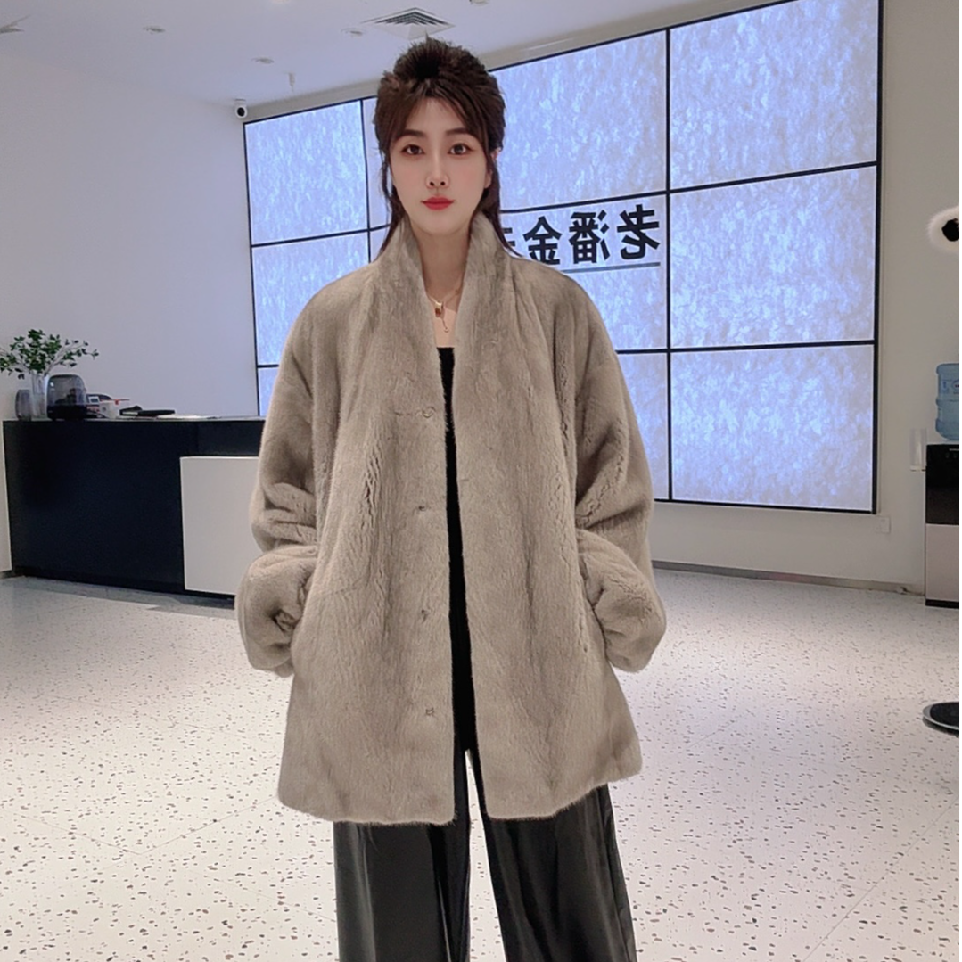 LP013气质时尚休闲女士设计师冬季宽松中长款秋冬外套水貂貂皮