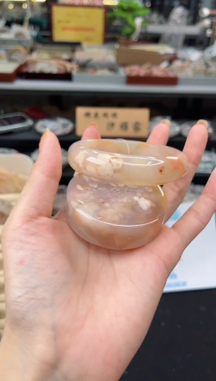 【闪购商品】石英质玉手镯未镶嵌57圈口（赠品镯心）3572271