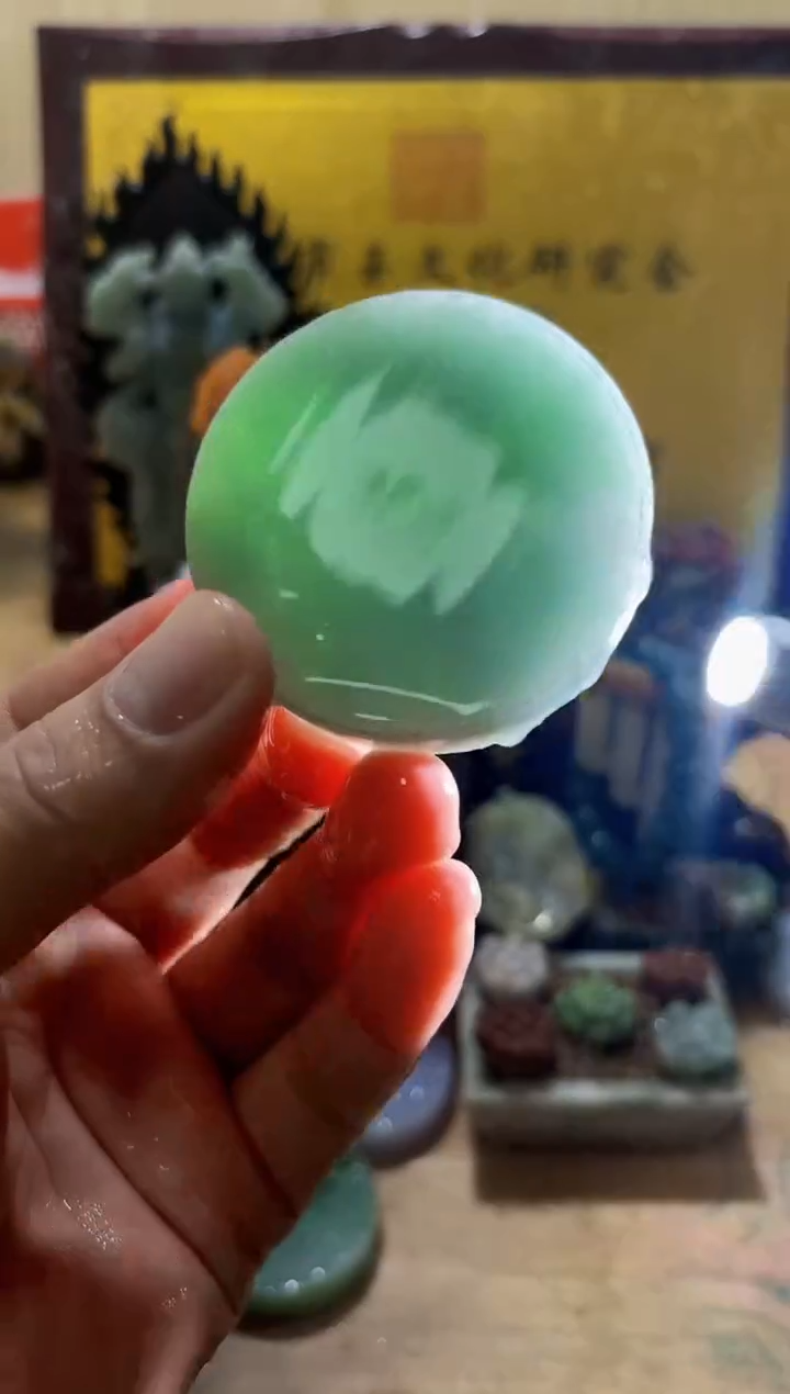 未镶嵌挂件翡翠A货常星8098