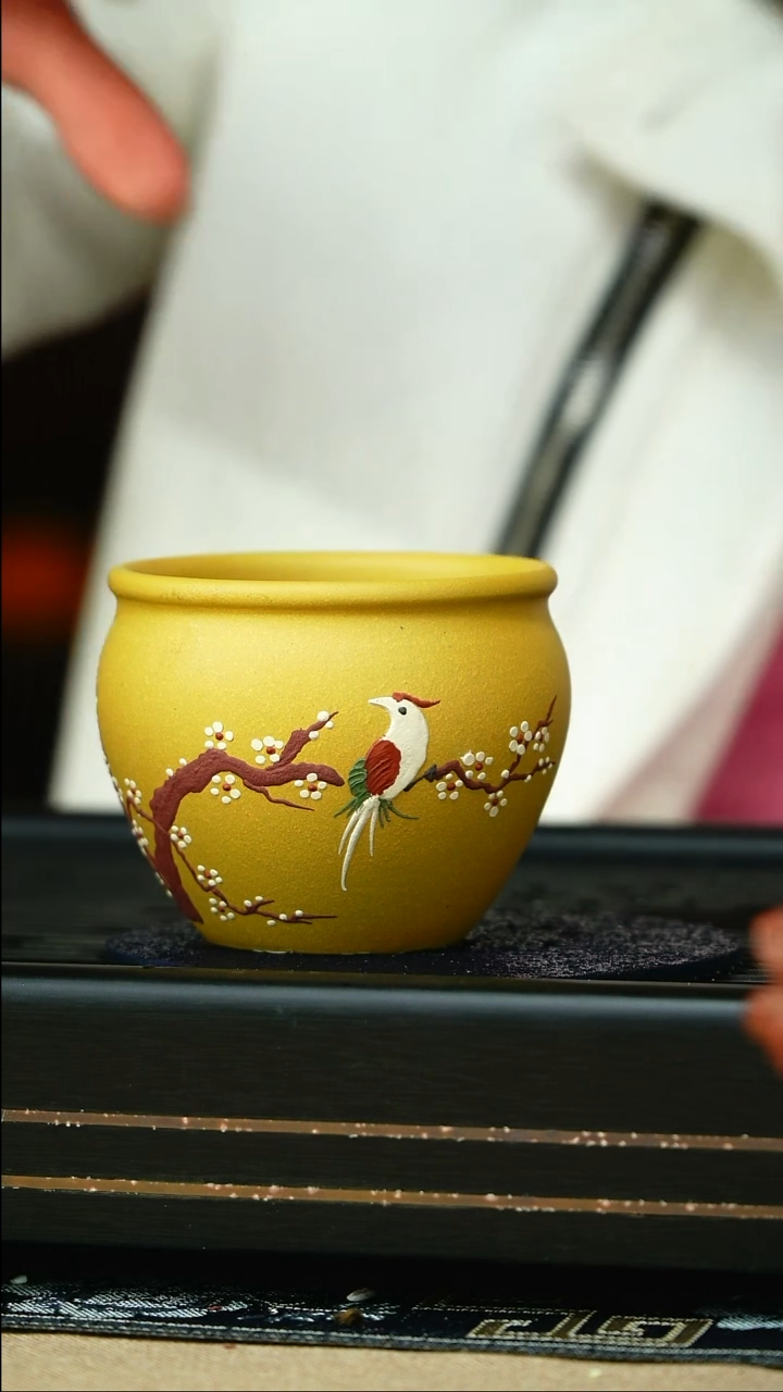 茶杯紫砂泥绘喜上眉梢黄金段泥主人杯220cc