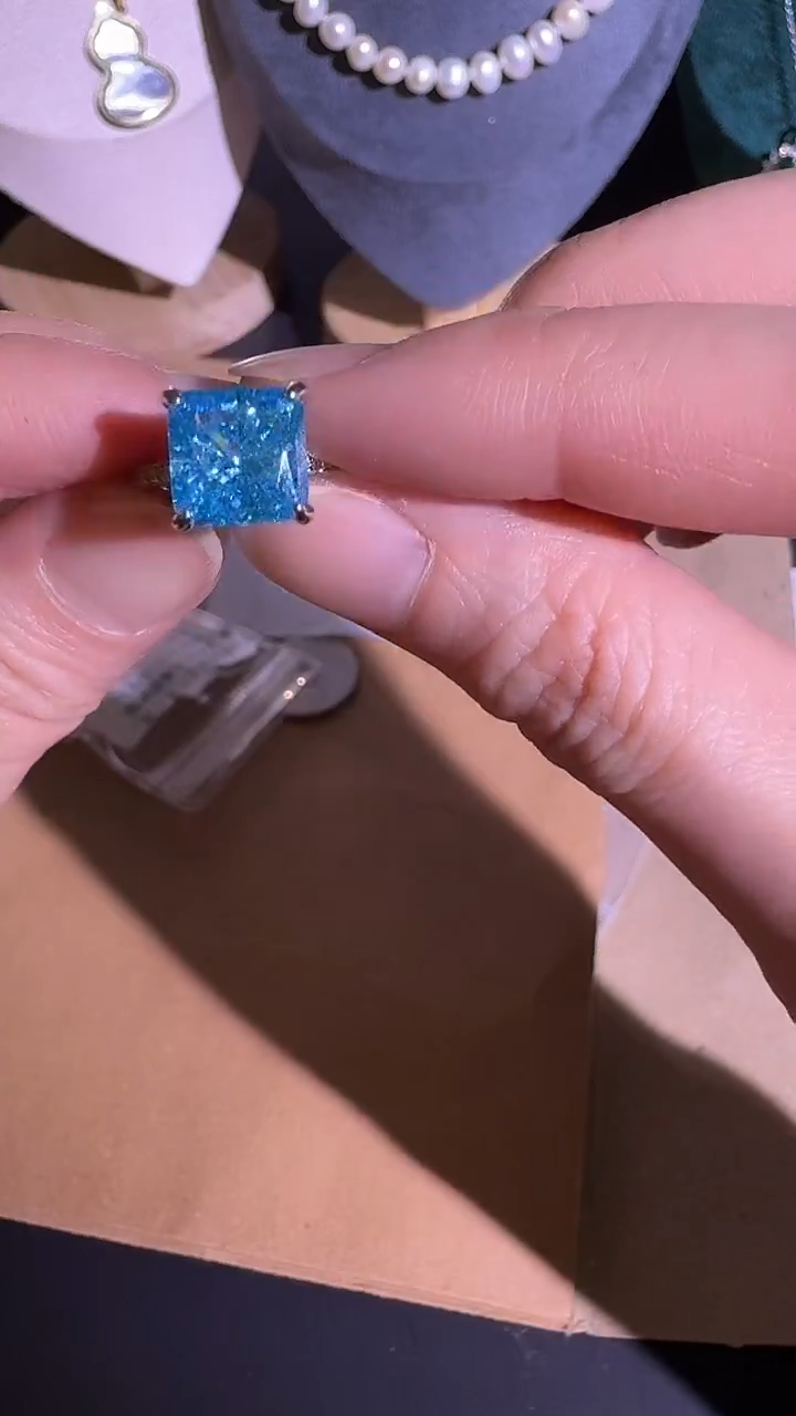 无925银 时尚饰品如图所示88888888888