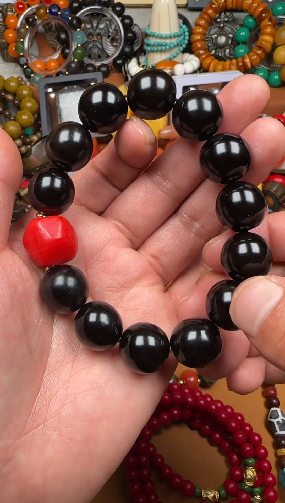 【闪购商品】树脂制品可可手串满搭配