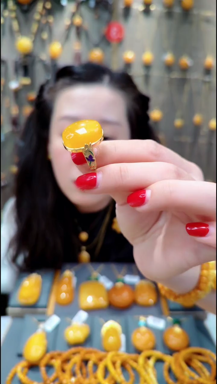 【闪购商品】蜜蜡戒指银S925镀金镶嵌H397蜜蜡戒指