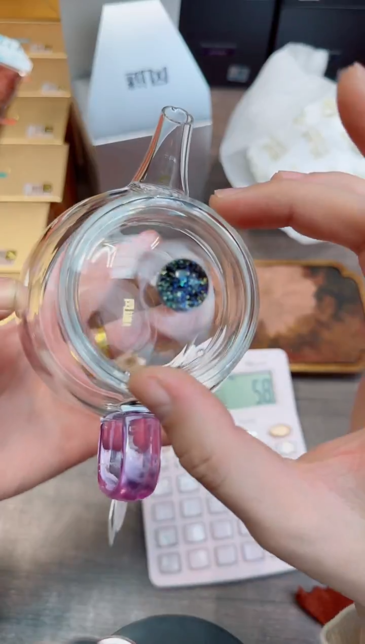 风谜璀璨德悦壶浅紫色