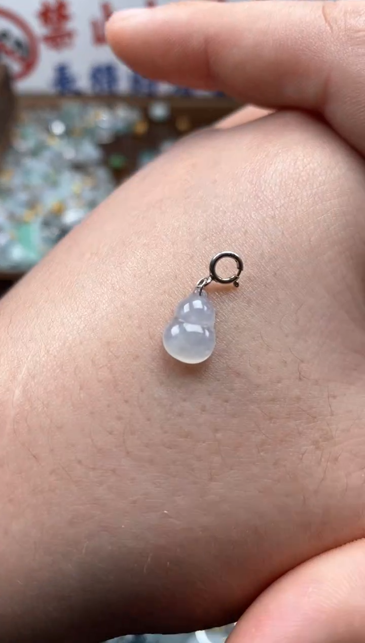 【闪购商品】翡翠颈饰未镶嵌哥哥