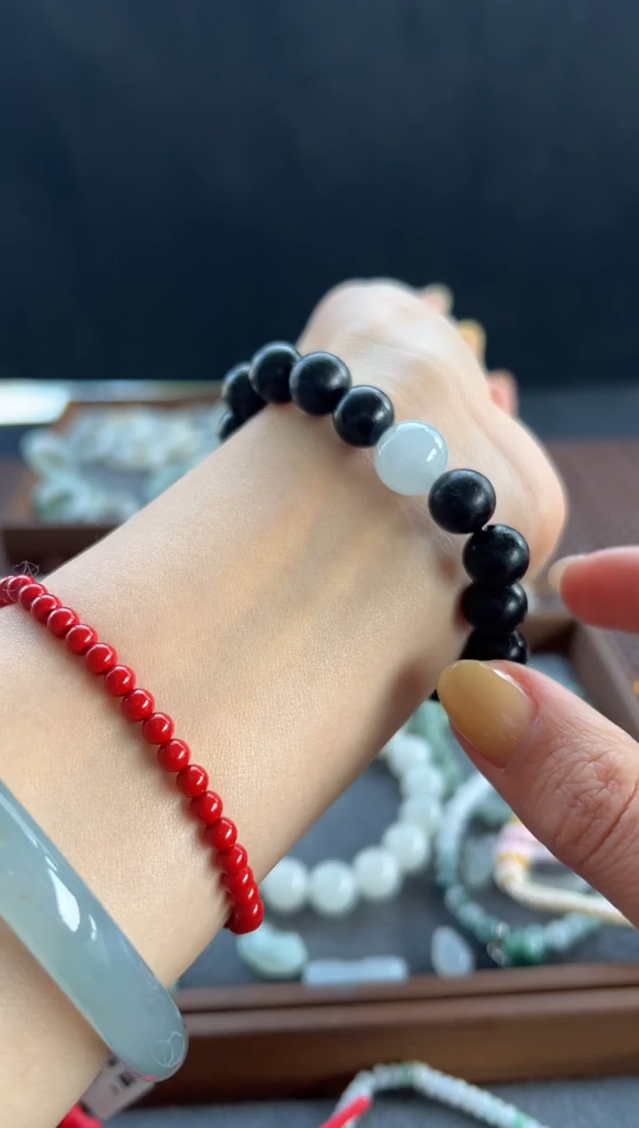 【闪购商品】翡翠手串未镶嵌323买断