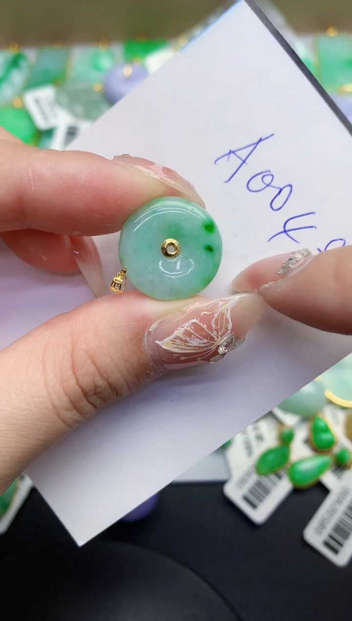 【闪购商品】翡翠颈饰18K金镶嵌000000000000