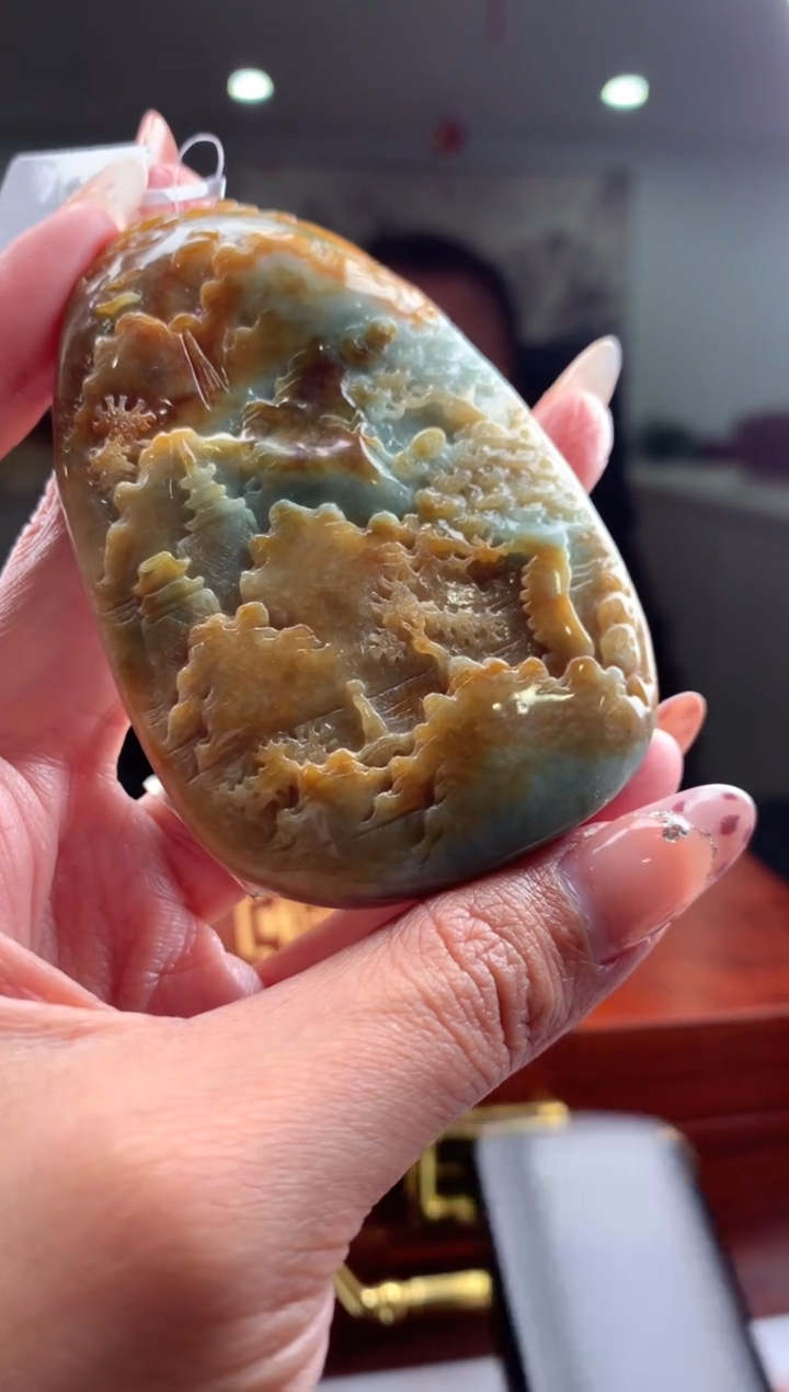 【闪购商品】定制翡翠未镶嵌挂件发货（拍一发一）