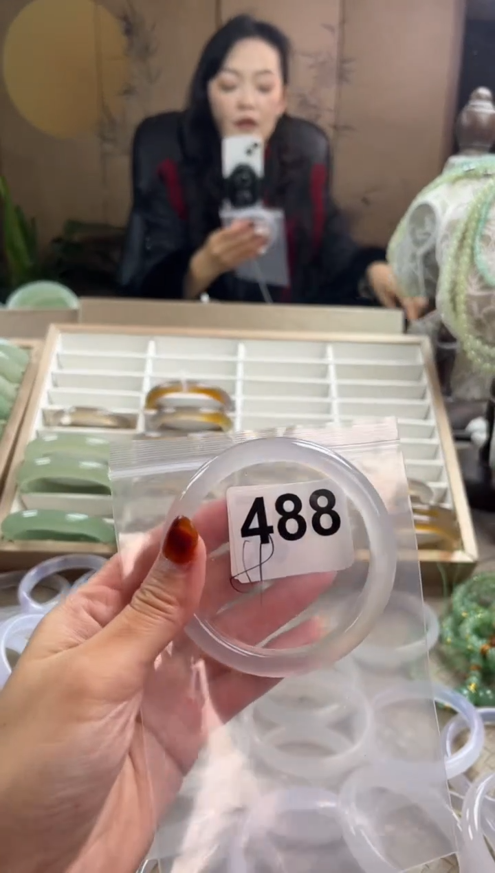 手镯玛瑙/玉髓未镶嵌488