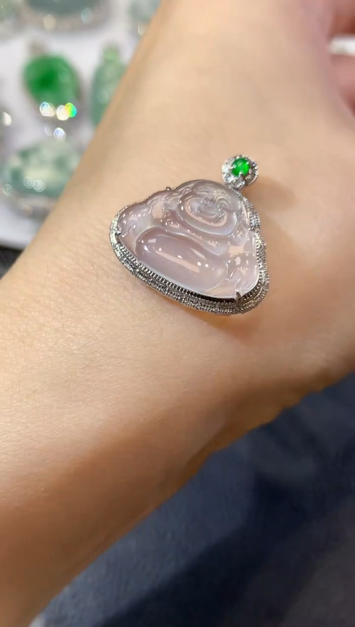 【闪购商品】翡翠吊坠(不含链)18K金镶嵌C1