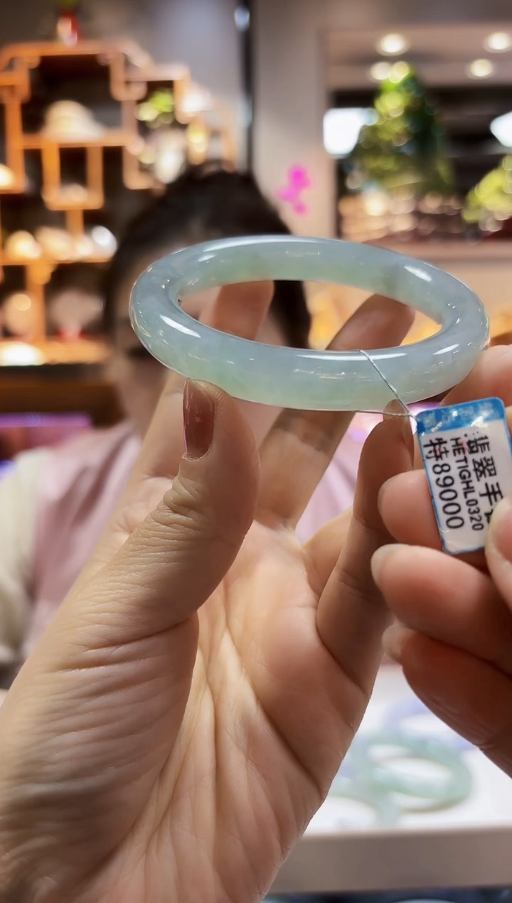 【闪购商品】翡翠颈饰未镶嵌手镯58.8