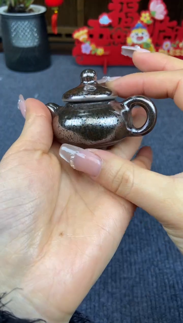 【闪购商品】粉丝福利以直播展示为主