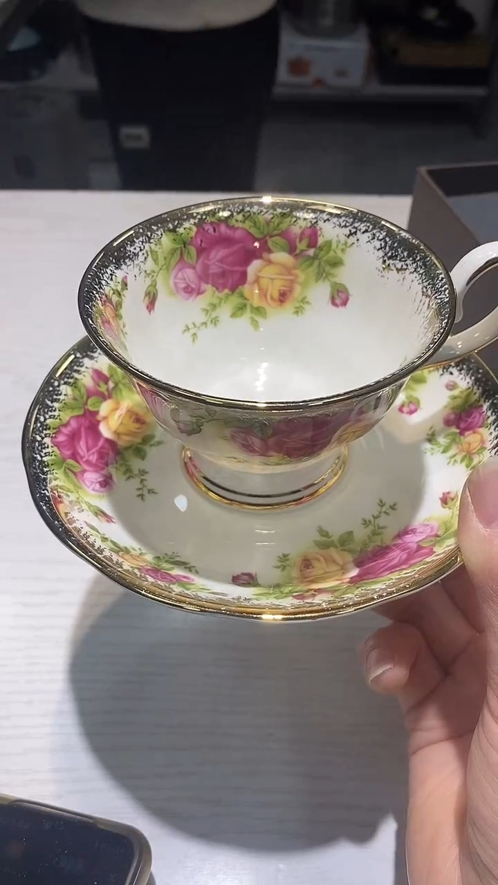 瓷片生活的本意就是开心@@1