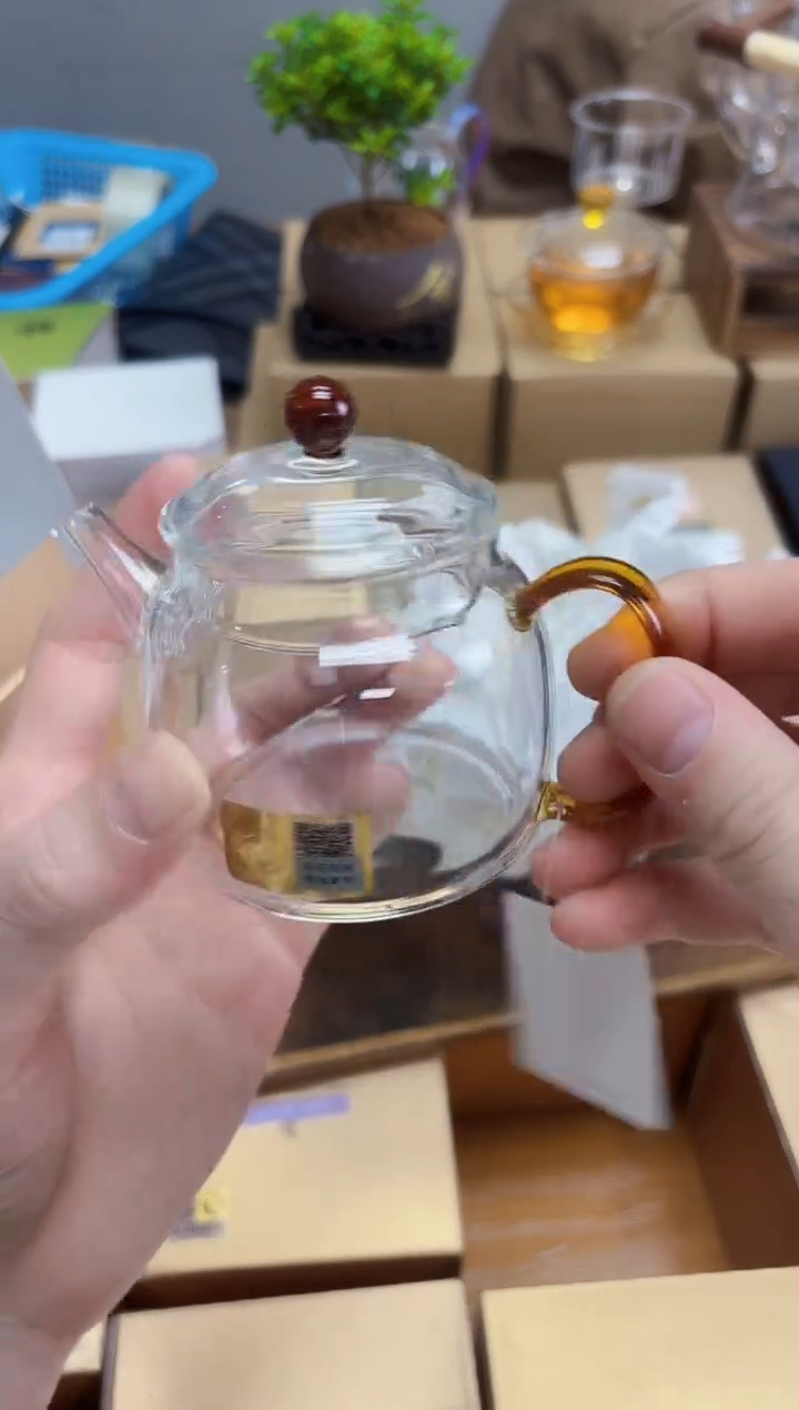 【闪购商品】禾器金标言卿壶琥珀色+风谜茶巾