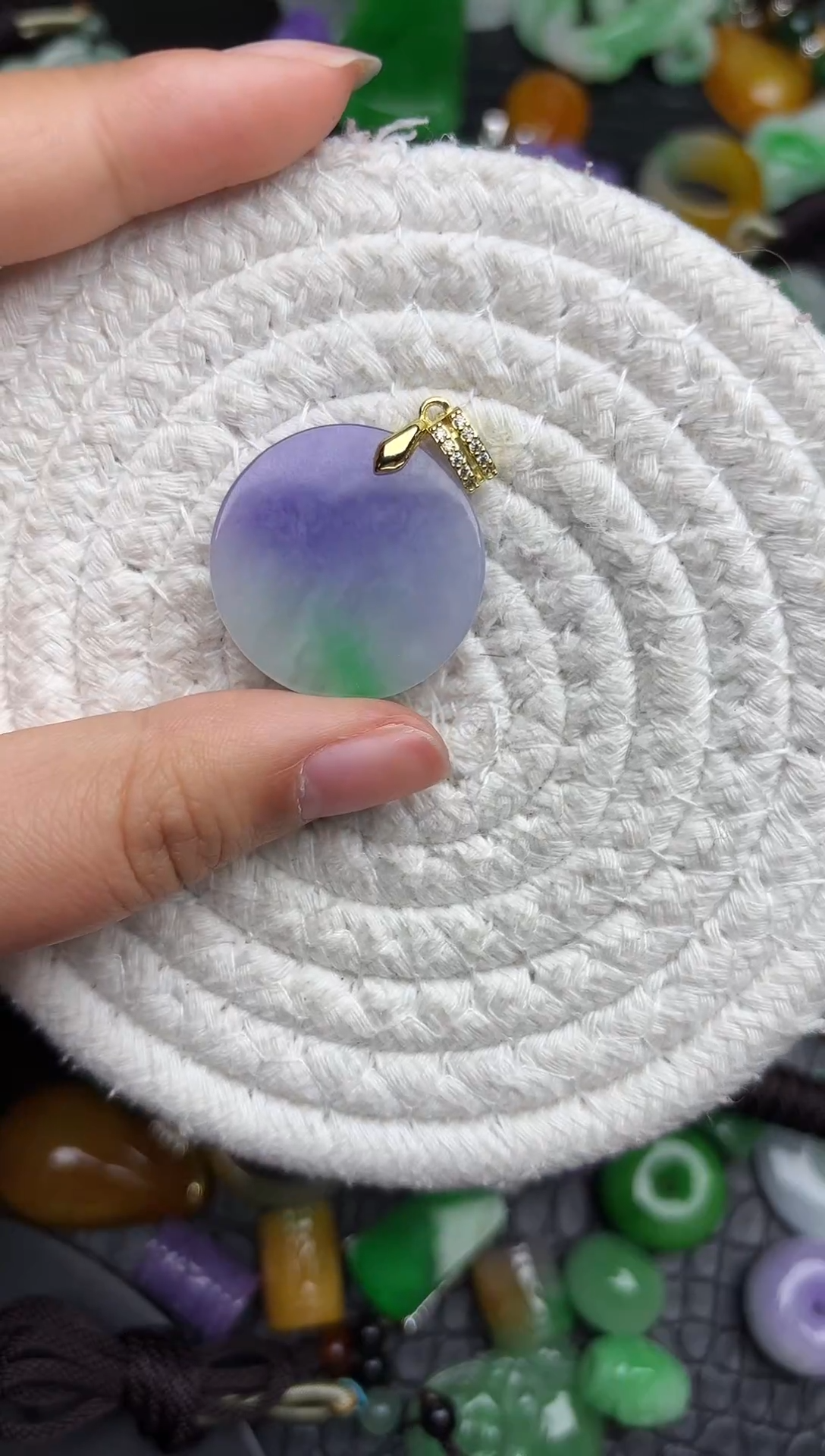 颈饰未镶嵌翡翠缅甸翡翠吊坠