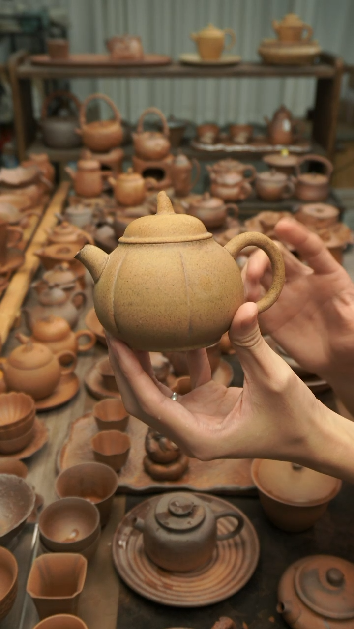 原矿老岩泥   硕瓜壶260ml