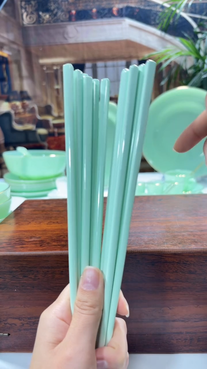 【闪购商品】.....玉瓷筷子10双福利价格