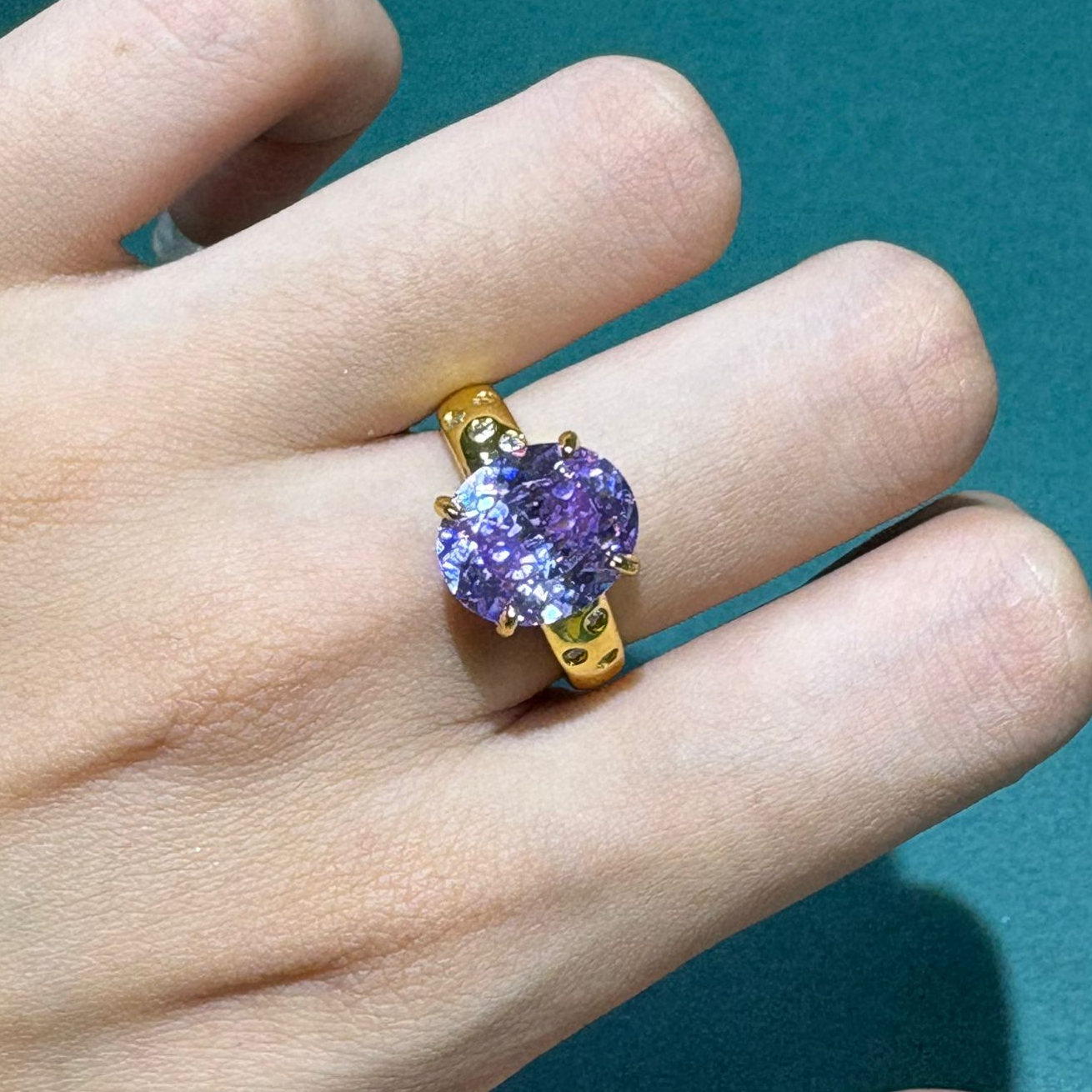 《高端定制》高贵奢藏级紫色蓝宝石戒指990