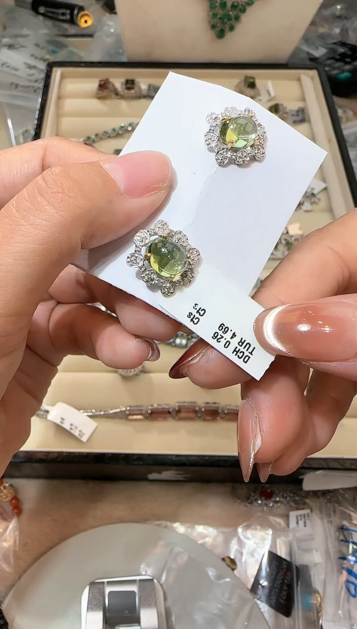 【闪购商品】定制碧玺耳饰银S925镶嵌耳饰