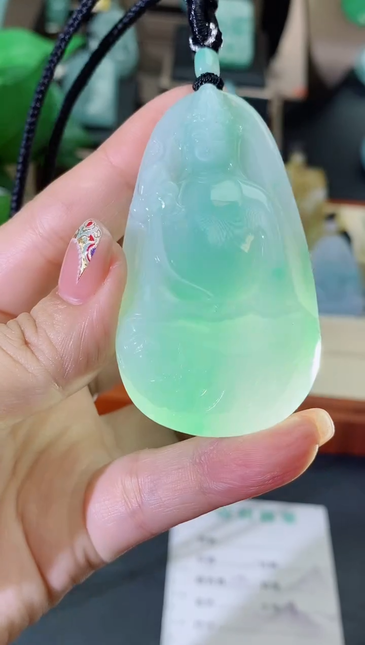颈饰未镶嵌翡翠缅甸天然翡翠