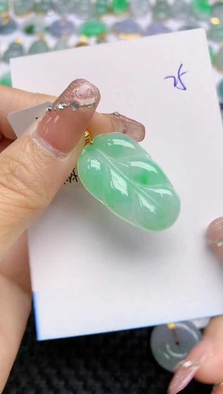 【闪购商品】翡翠颈饰18K金镶嵌天然A货翡翠 25