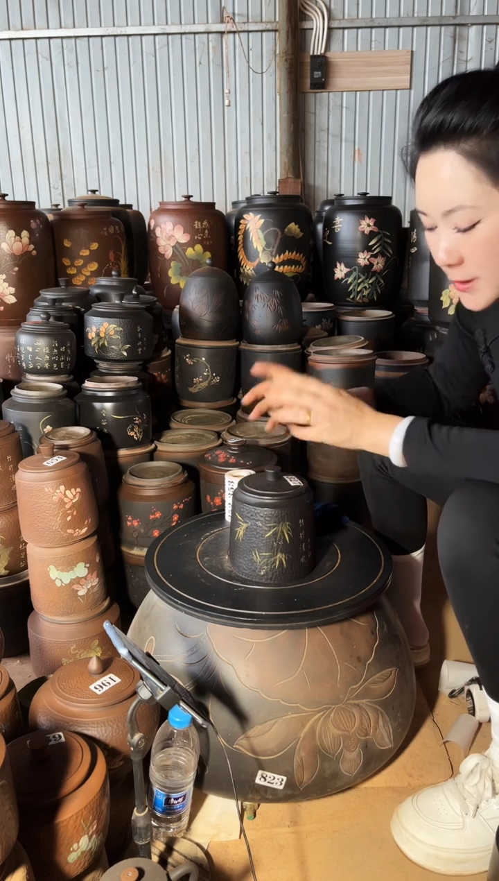 【闪购商品】壶瑕疵茶叶罐 100克黑色 327