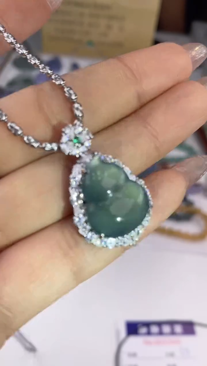 【闪购商品】翡翠吊坠(赠链)合金35934/多样性发起一