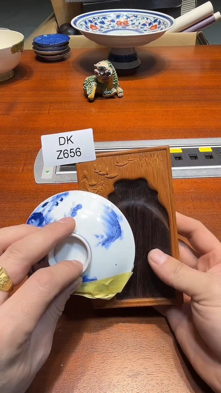 瓷片6****9哈哈哈哈哈哈656