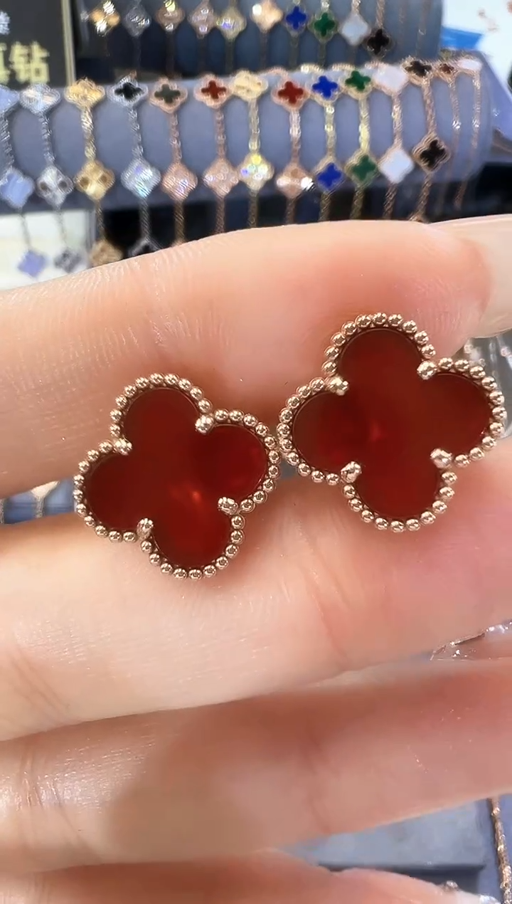 【闪购商品】玛瑙/玉髓耳钉18K金镶嵌18K耳拍