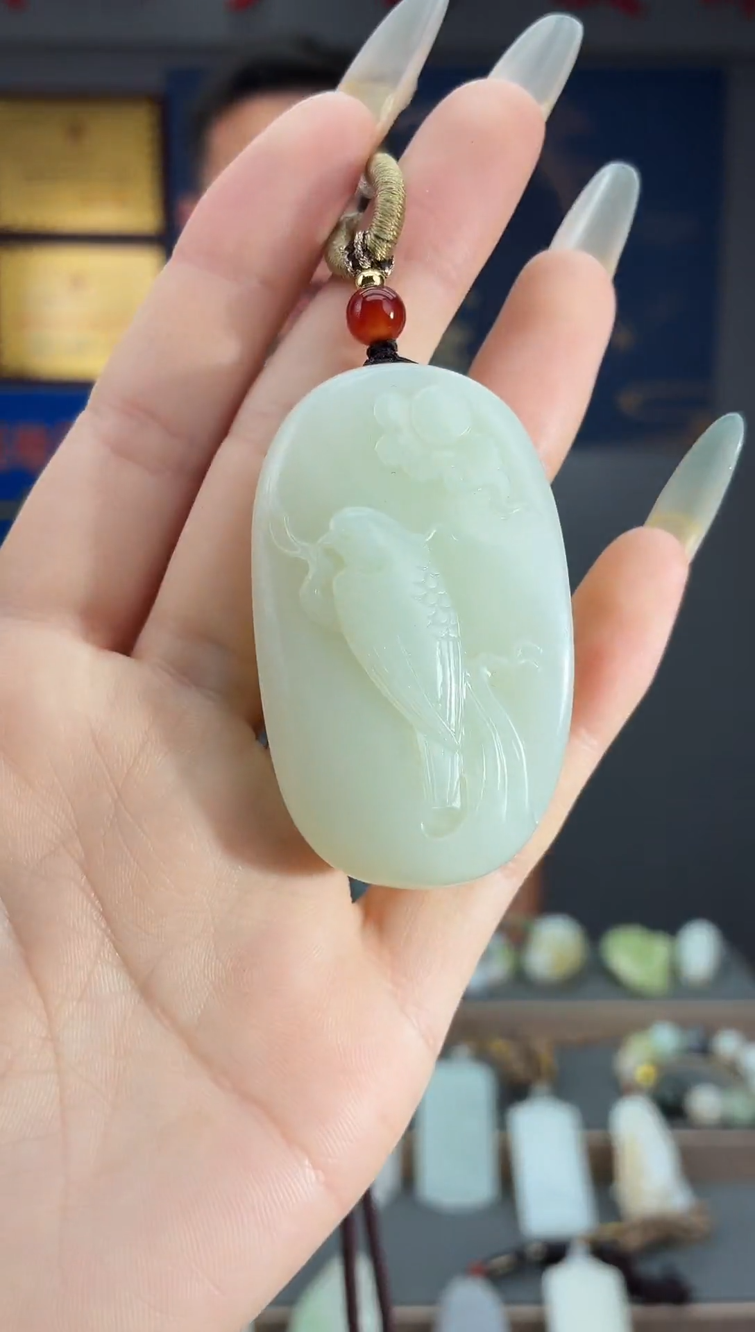 颈饰未镶嵌和田玉1