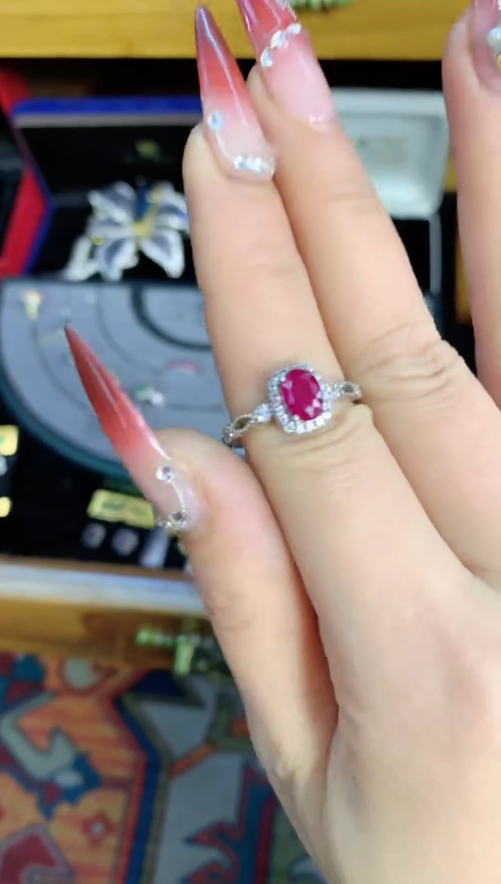 【闪购商品】瓷片楚楚中古珠宝甄选不退换