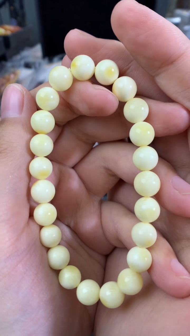 蜜蜡未镶嵌珠宝奇石1