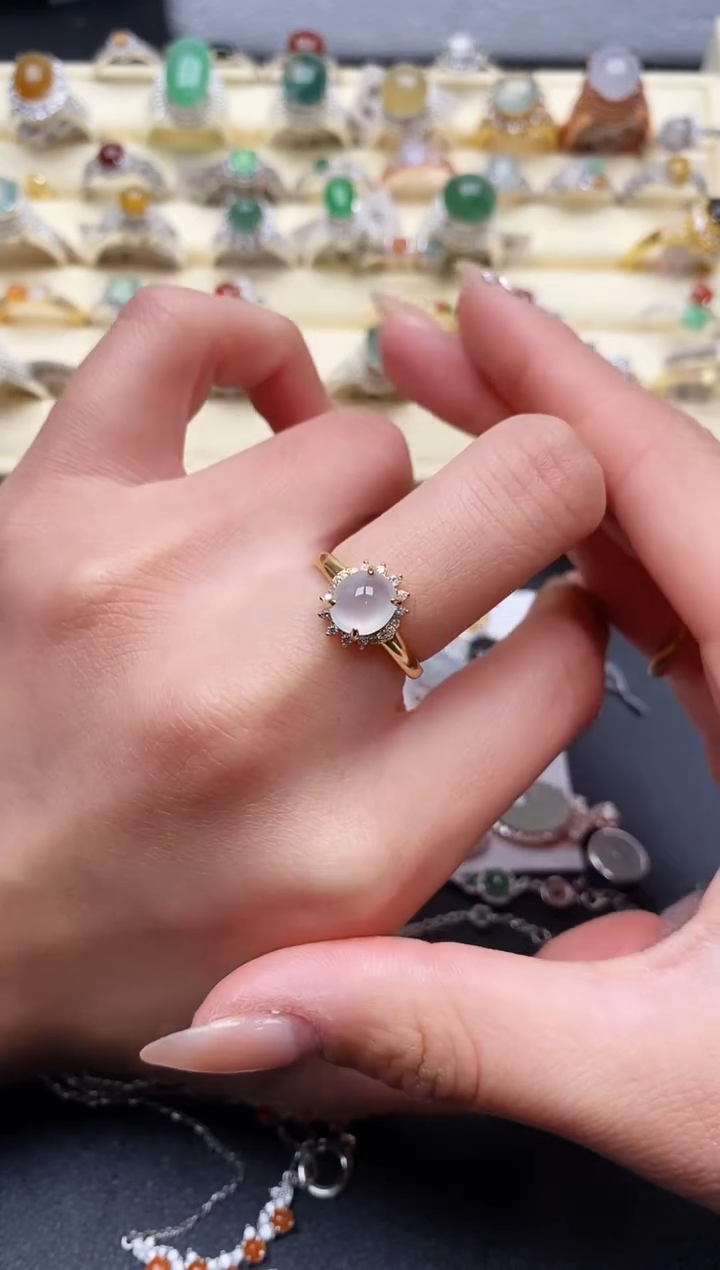 【闪购商品】翡翠戒指银S925镶嵌666666+1