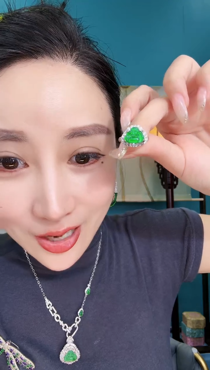 翡翠戒指未镶嵌戒指