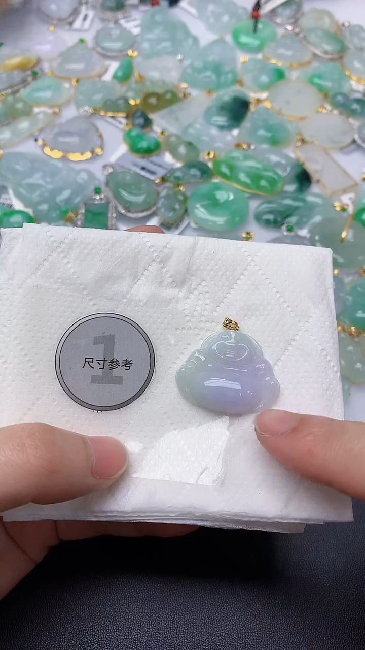 颈饰18K金镶嵌翡翠 天然缅甸A货百元以上9元证书费自理