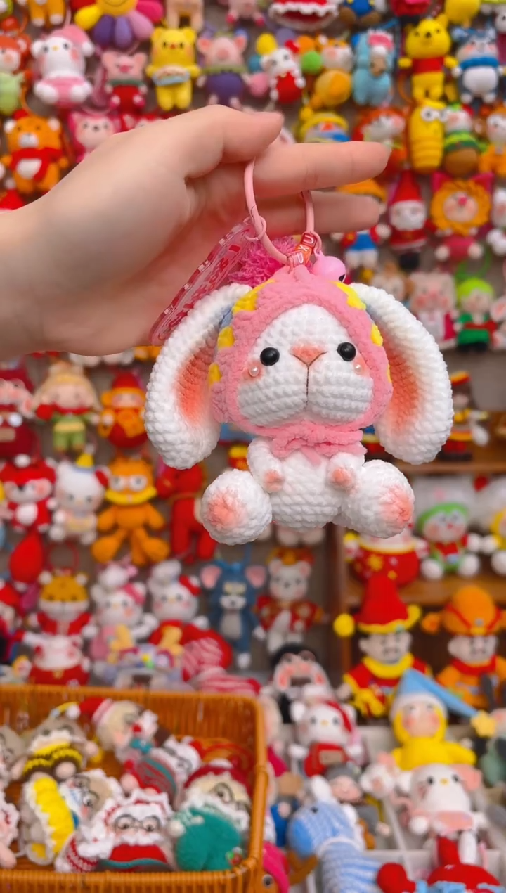 纯手工制作毛线钩织成品祖母格兔子