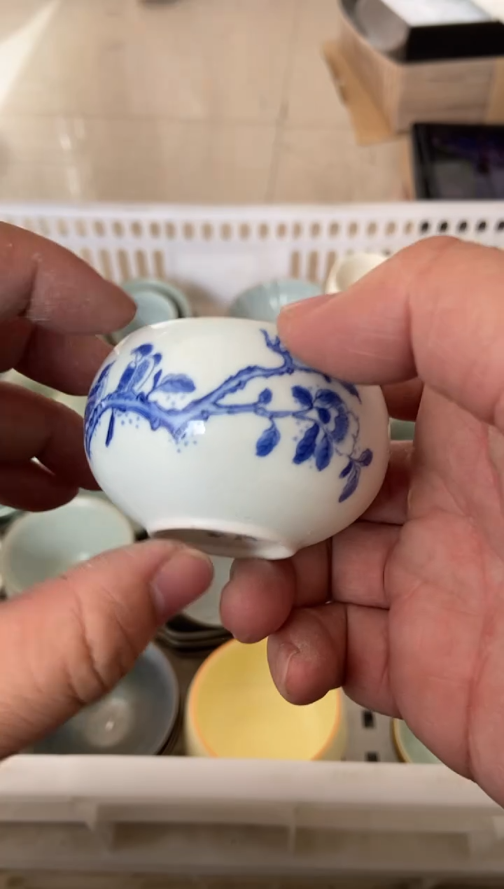 杯无运费险有瑕疵的摄影的产品有使用过的痕迹有点脏介意勿拍