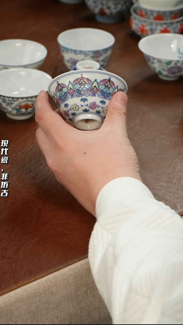 瓷片千年瓷都景德镇 艺术关注谢佳豪