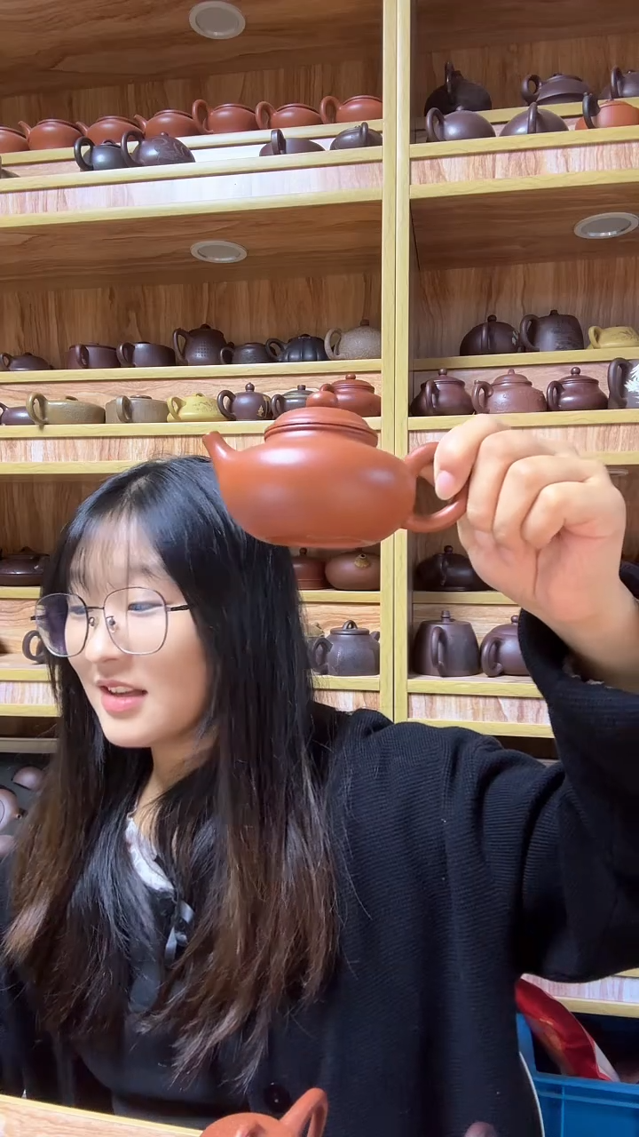 茶壶紫砂容天200cc左右红清水