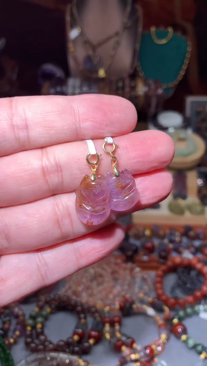 水晶珠宝半成品未镶嵌极光紫钛大头狐提溜，多样性发一